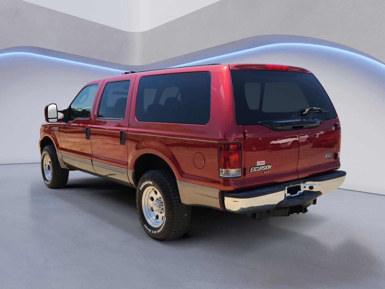 2005 Ford Excursion — detail view