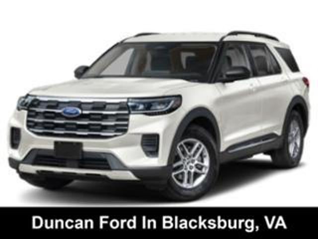 2026 Ford Explorer Active w/200A Pkg in Star White Metallic Tri-Coat — front three-quarter view