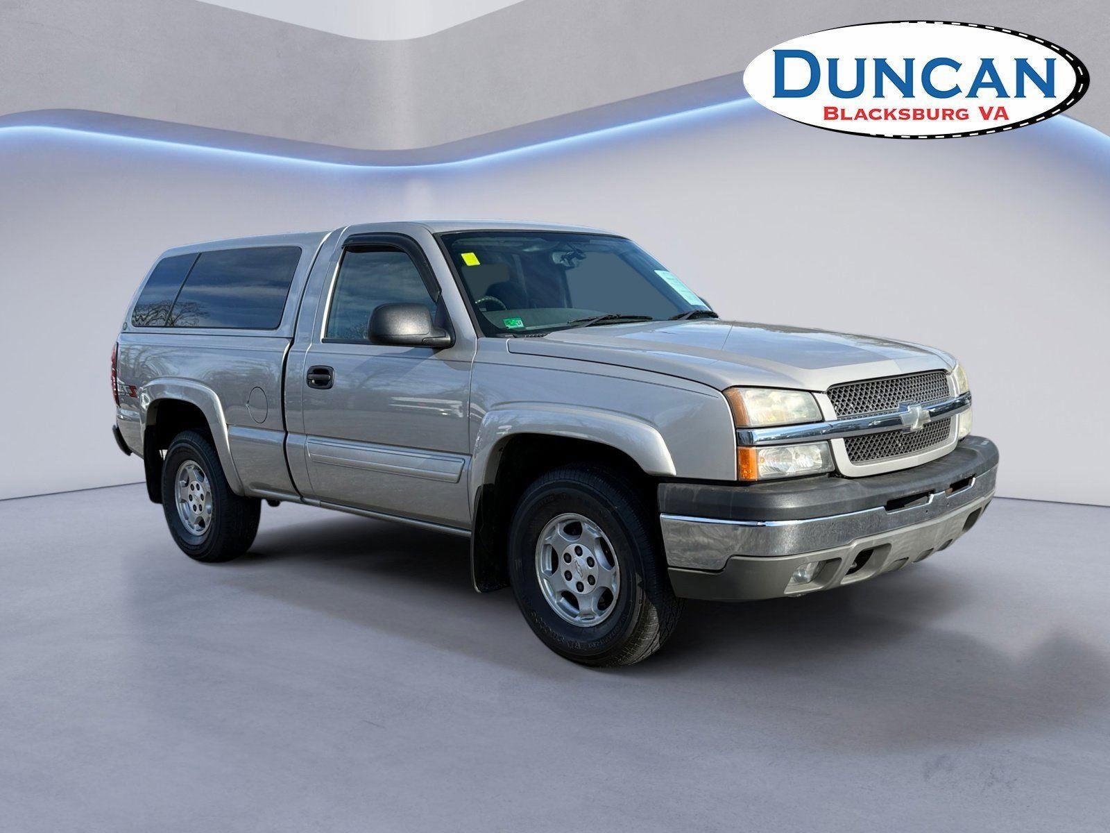 2004 Chevrolet Silverado 1500 Z71 in Sandstone Metallic — front three-quarter view
