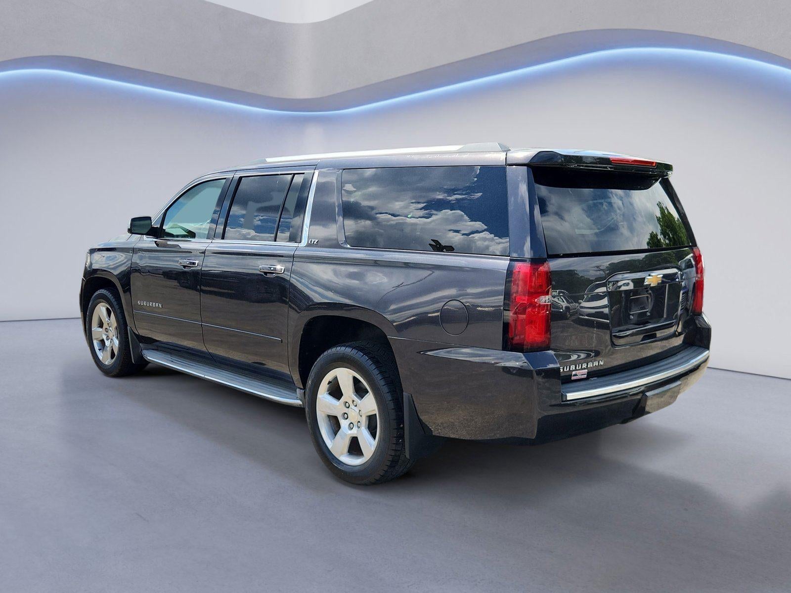 2015 Chevrolet Suburban — detail view