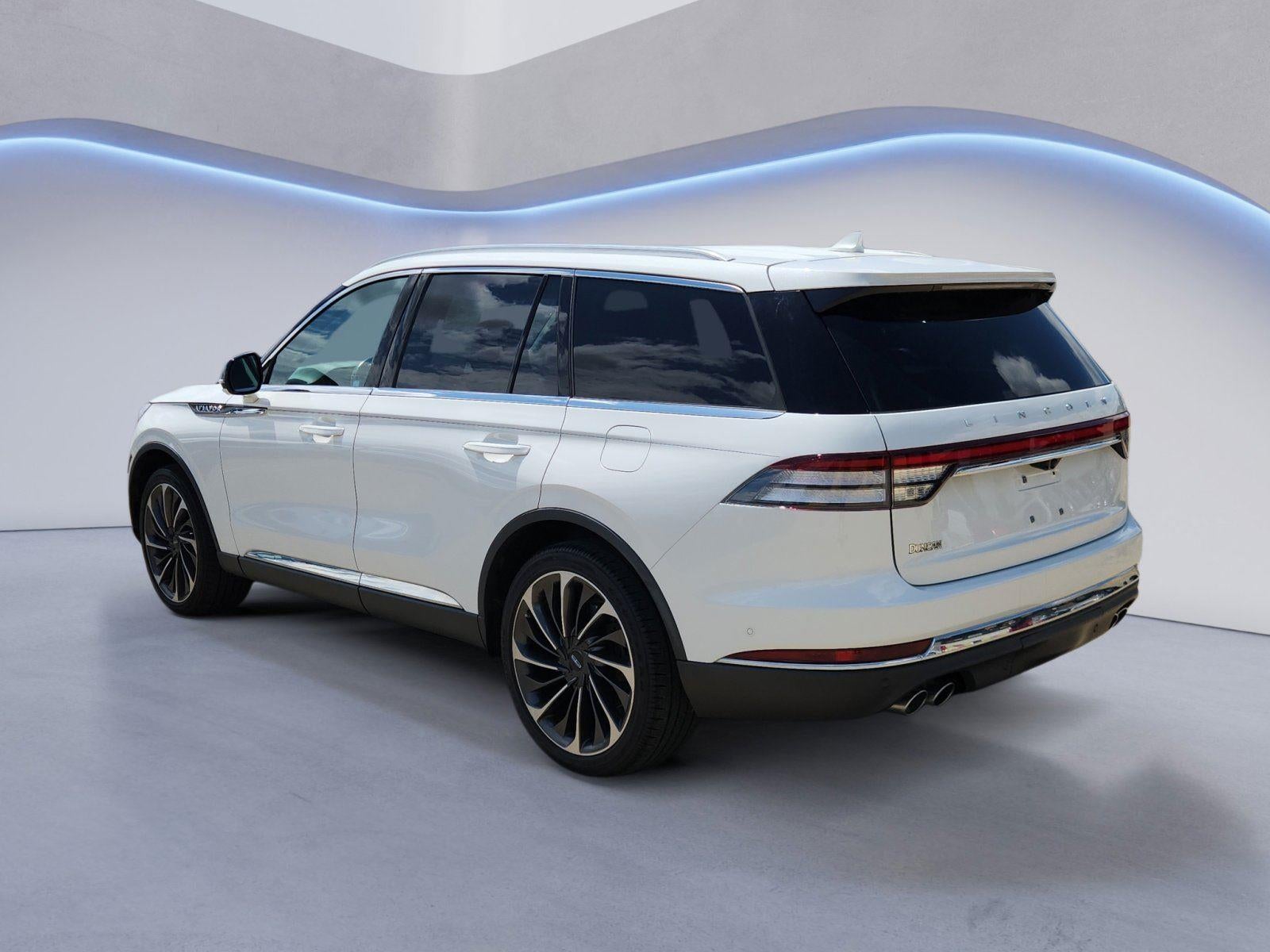 2020 Lincoln Aviator — detail view