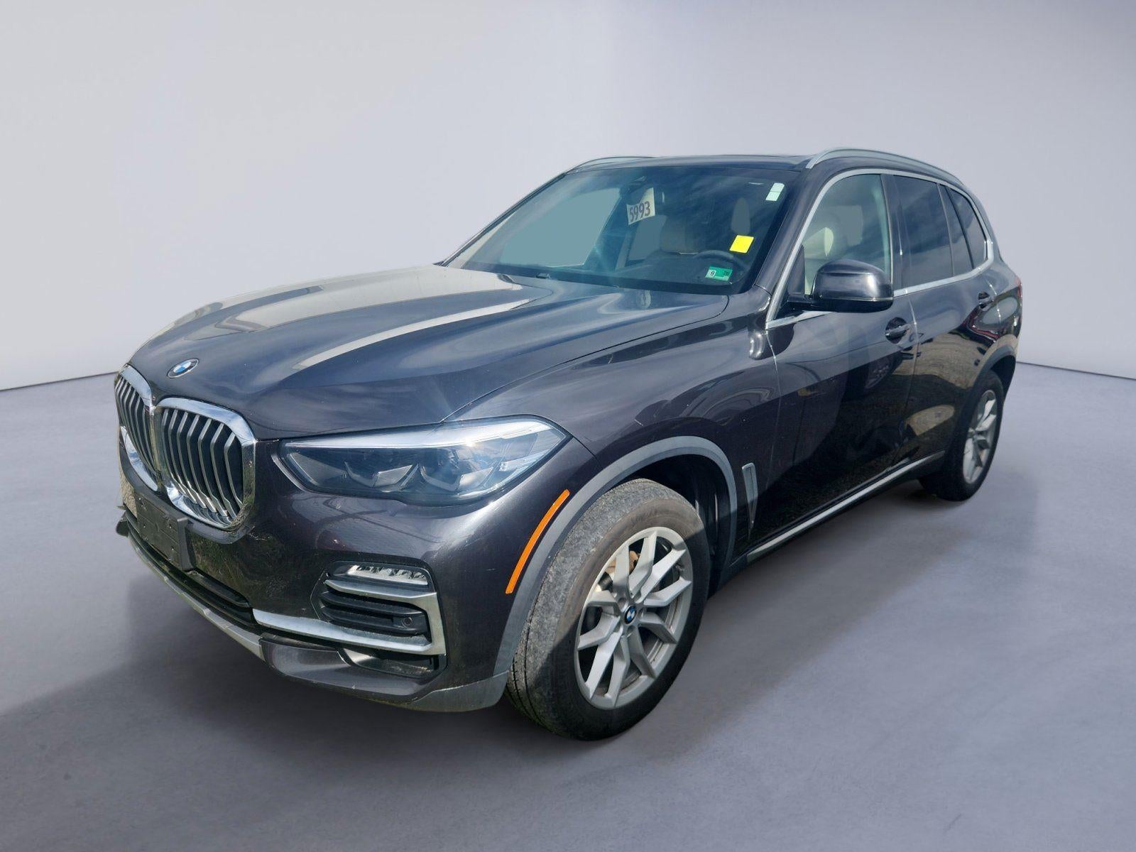 2019 BMW X5 — interior view